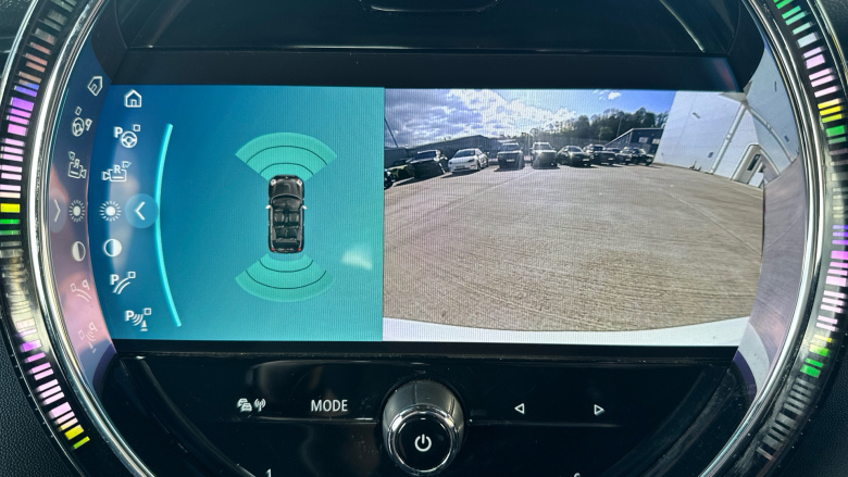 MINI Convertible 1.5 Cooper Classic 2dr Auto [Comfort/Nav Pack] Petrol Convertible